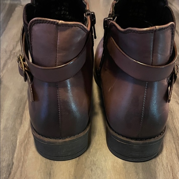 Women’s Brown Ombré Leather Ankle Boots - Picture 7 of 7